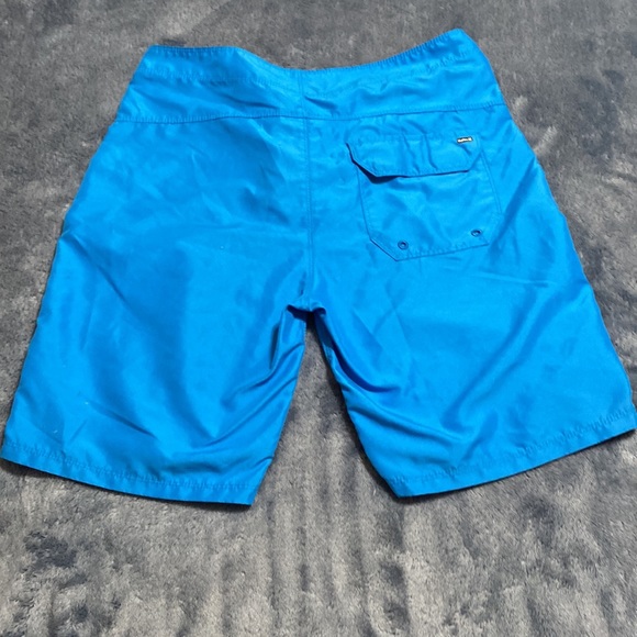 Hurley swimming ๐โโ๏ธ trunks kids waist size 30 EUC ๐ฏ๐ฅ๐ฅ๐ฝ - Picture 3 of 5
